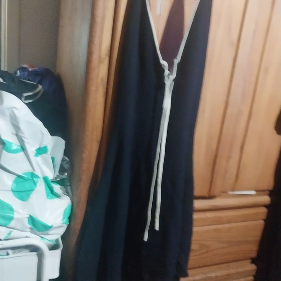 wild fable Black Maxi Dress with White Tie Trim Bin 13 - Picture 2 of 2